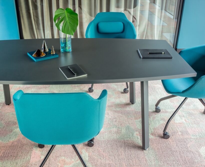 meeting tables ogi_a (8)