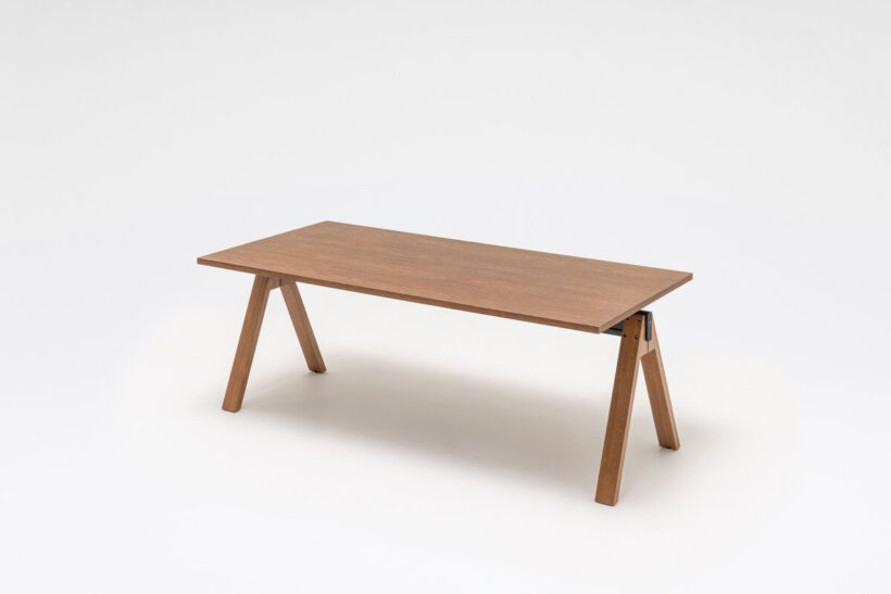 single_desk_viga_mdd_3_male_1